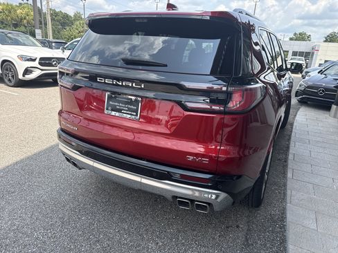 Used 2024 GMC Acadia Denali w/ Super Cruise Package FWD image 4