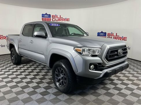 Used 2021 Toyota Tacoma SR5 image 1