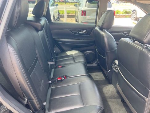 Used 2020 Nissan Rogue SL w/ Premium Package AWD/4WD image 15