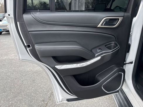 Used 2016 GMC Yukon Denali w/ Open Road Package image 31