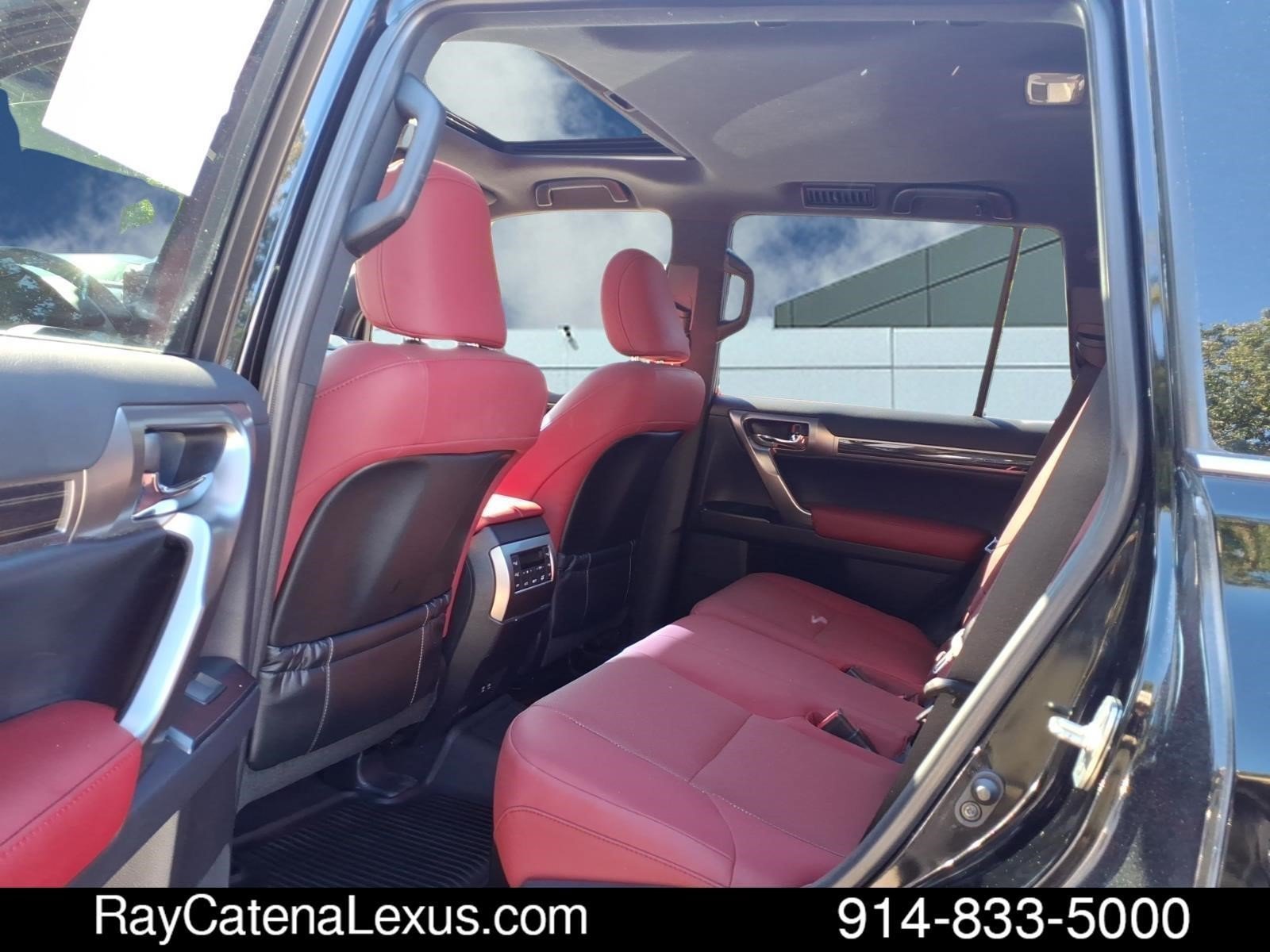 Certified 2023 Lexus GX 460 Premium w/ Premium Package AWD/4WD image 17