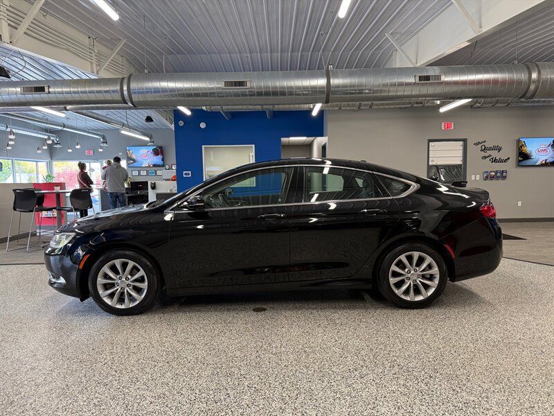 Used 2015 Chrysler 200 C FWD image 9