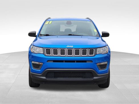 Used 2021 Jeep Compass Sport AWD/4WD image 4