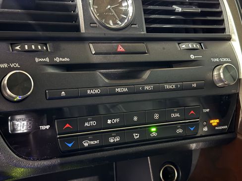 Used 2019 Lexus RX 350 FWD w/ Premium Package image 29