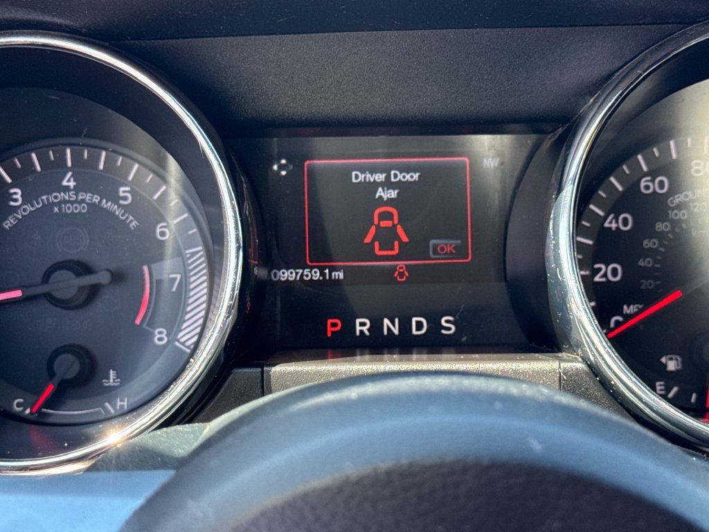 Used 2016 Ford Mustang Convertible RWD image 22