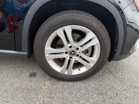 Used 2018 Mercedes-Benz GLA 250 image 28