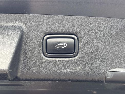 Used 2022 Kia Telluride EX w/ EX Premium Package FWD image 13