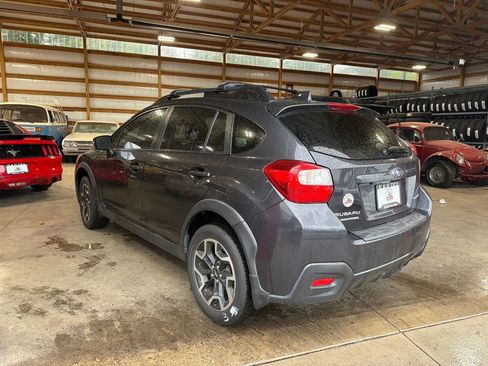Used 2016 Subaru Crosstrek 2.0i Limited AWD/4WD image 10