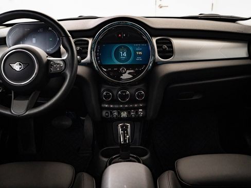 Used 2024 MINI Cooper SE image 33