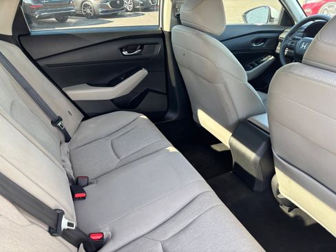 Used 2023 Honda Accord EX image 16