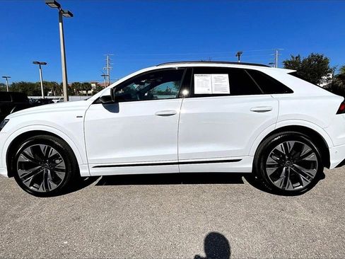 Certified 2025 Audi Q8 Prestige w/ Prestige Package image 8