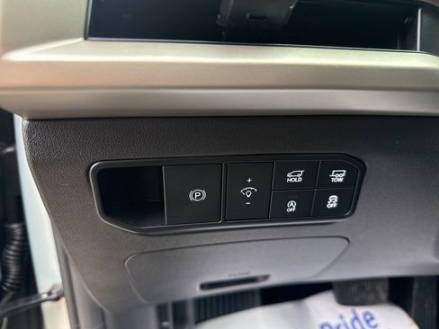 New 2027 Kia Telluride S w/ Towing Package image 33