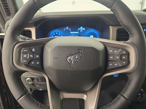 New 2026 Ford Bronco Outer Banks w/ Sasquatch Package AWD/4WD image 35
