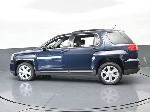 Used 2017 GMC Terrain SLE w/ Convenience Package image 3