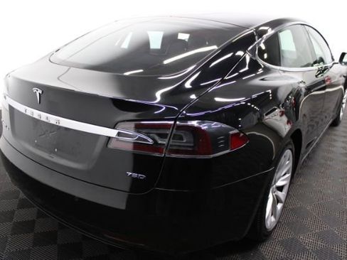 Used 2017 Tesla Model S 75D image 5