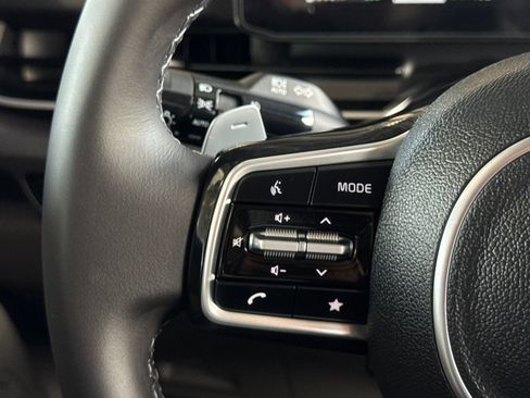 New 2026 Kia Carnival SX image 28