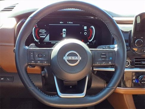 Used 2024 Nissan Pathfinder Platinum w/ Cargo Package image 11