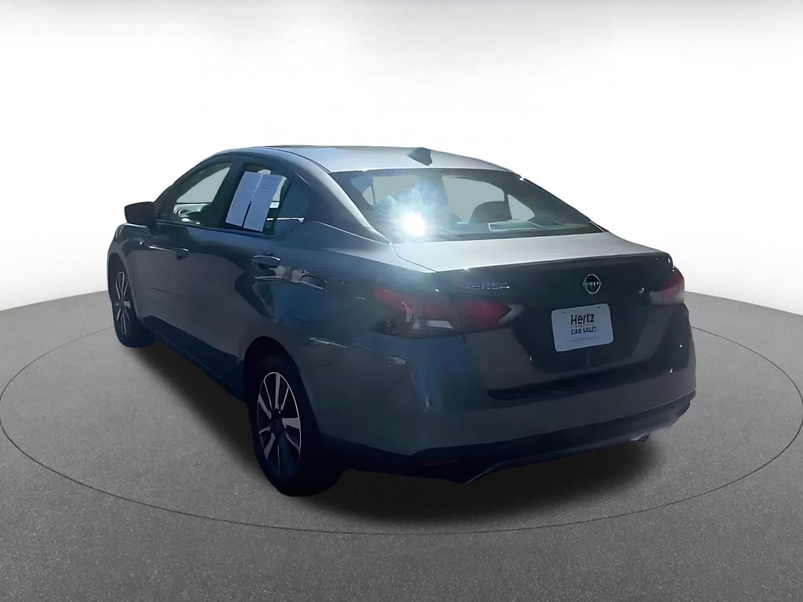 Used 2025 Nissan Versa SV FWD image 10