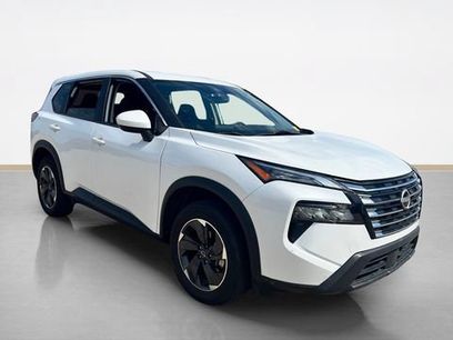 Used 2024 Nissan Rogue SV
