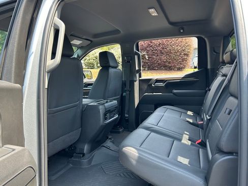 Used 2026 Chevrolet Silverado 1500 LT Trail Boss w/ Convenience Package II AWD/4WD image 45