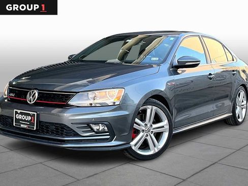 Used 2016 Volkswagen Jetta GLI SE image 1