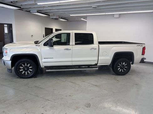 Used 2014 GMC Sierra 1500 SLT w/ SLT Crew Cab Value Package image 8