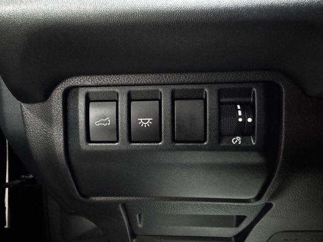 Used 2023 Subaru Ascent Limited AWD/4WD image 24