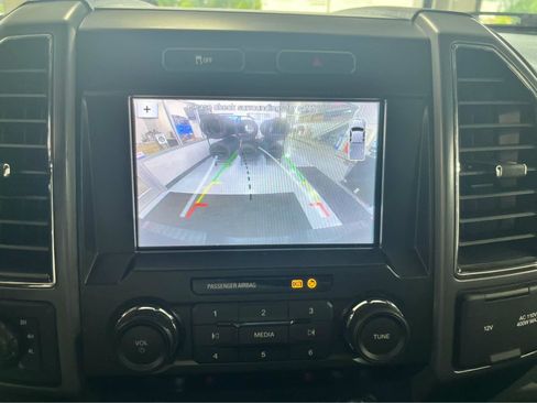 Certified 2019 Ford F250 XLT w/ XLT Value Package AWD/4WD image 43