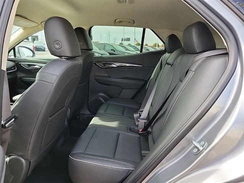 Used 2022 Buick Envision Essence w/ Technology Package I image 11