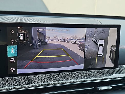 Certified 2026 Genesis GV80 3.5T e-SC AWD/4WD image 26