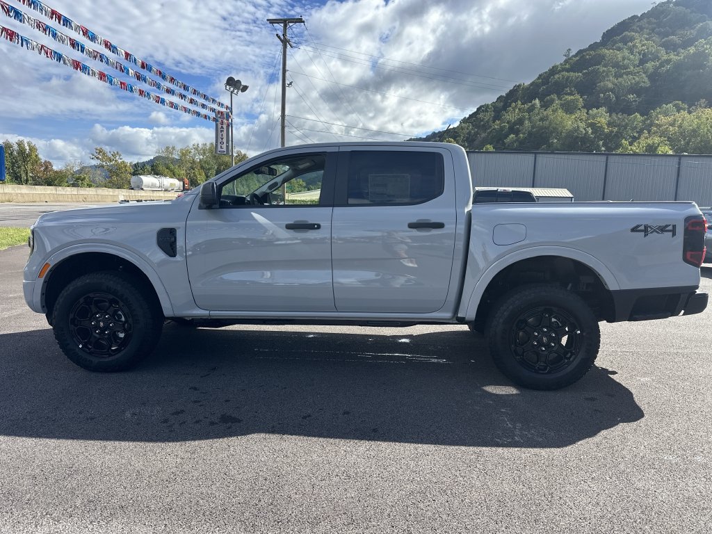 New 2026 Ford Ranger XLT w/ Equipment Group 301A High AWD/4WD image 9