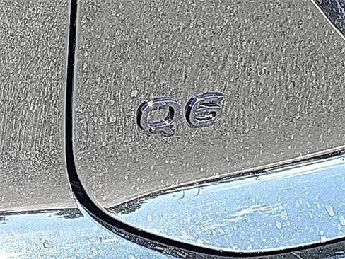 New 2025 Audi Q6 e-tron Premium Plus w/ Premium Plus image 16
