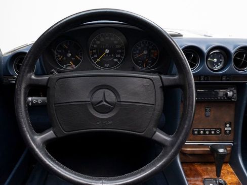 Used 1988 Mercedes-Benz 560 SL image 23