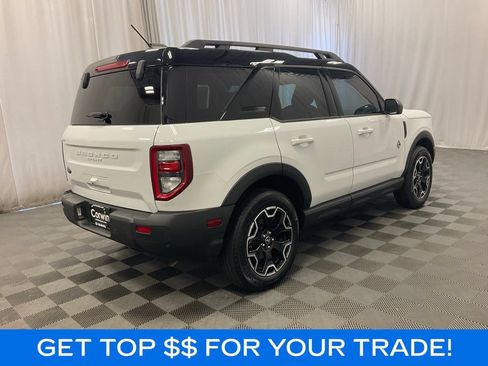 Used 2025 Ford Bronco Sport Outer Banks AWD/4WD image 3