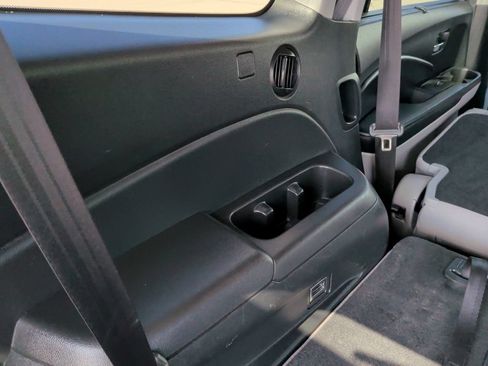 Used 2022 Honda Pilot Touring image 45