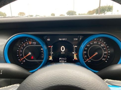 Used 2020 Jeep Gladiator Overland image 13