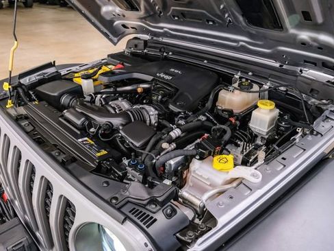 Used 2021 Jeep Gladiator Rubicon image 24