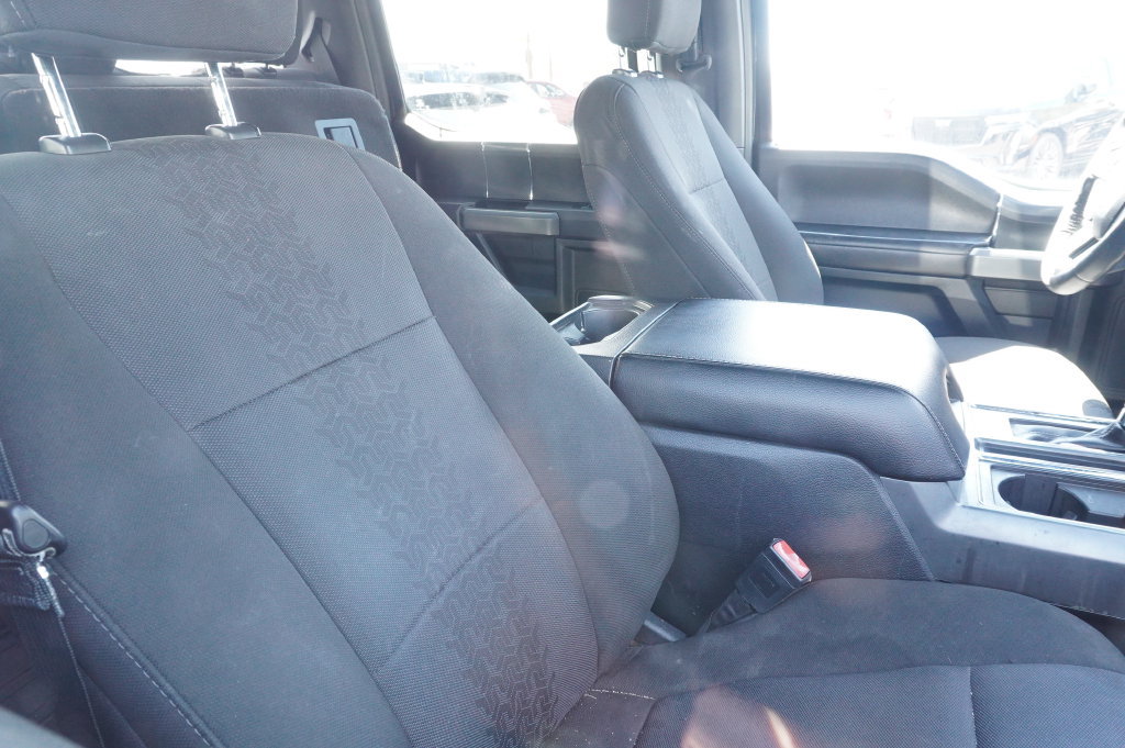 Used 2018 Ford F150 XLT w/ Equipment Group 302A Luxury AWD/4WD image 8