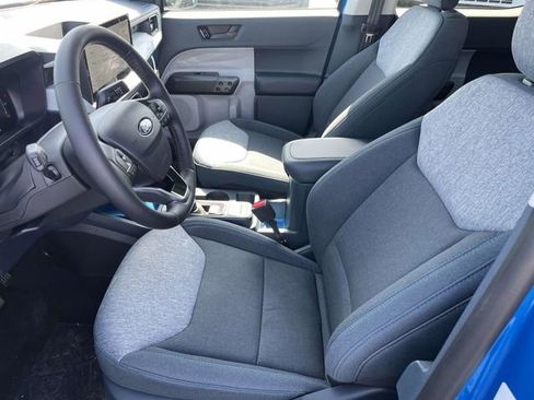 New 2026 Ford Maverick XLT w/ XLT Luxury Package FWD image 10