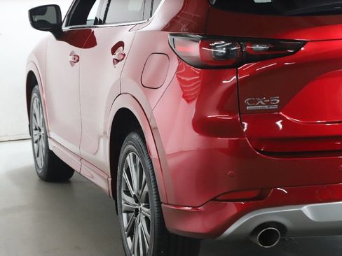 Certified 2025 MAZDA CX-5 Signature AWD/4WD image 42