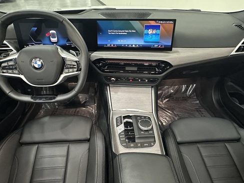 Used 2025 BMW 430i Convertible w/ Premium Package RWD image 16