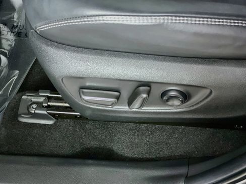Used 2022 Toyota RAV4 XLE Premium FWD image 16