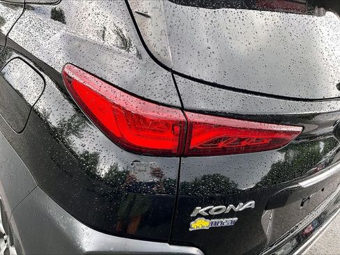 Used 2019 Hyundai Kona Limited AWD/4WD image 32