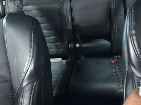 Used 2022 Mitsubishi Outlander SE AWD/4WD image 23