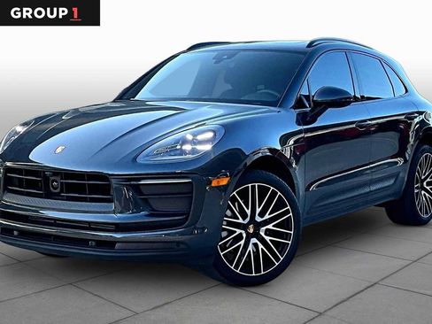 Used 2026 Porsche Macan AWD/4WD image 1