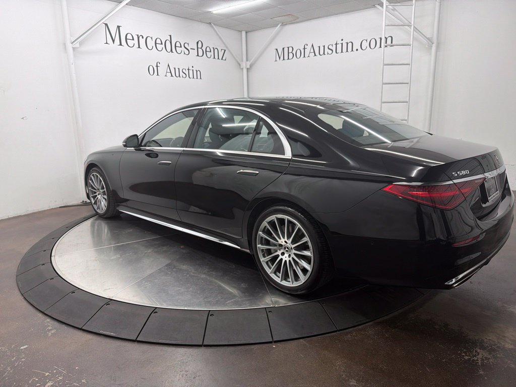 Used 2023 Mercedes-Benz S 580 4MATIC Sedan image 5