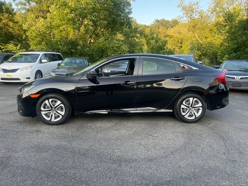 Used 2018 Honda Civic LX image 2