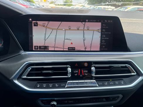 Used 2020 BMW X5 M50i w/ Premium Enhanced Package AWD/4WD image 50