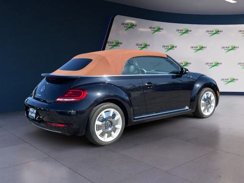 Used 2019 Volkswagen Beetle 2.0T Final Edition SEL FWD image 8