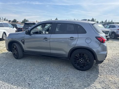 Used 2025 Mitsubishi Outlander Sport LE image 6